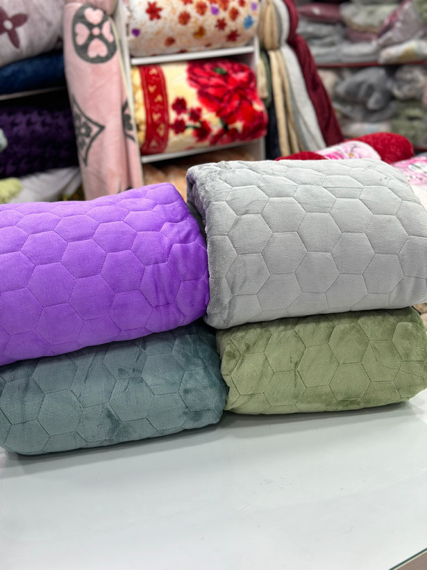 روتختی تمام مخمل وارداتی طبی دو نفره ۳ تکه